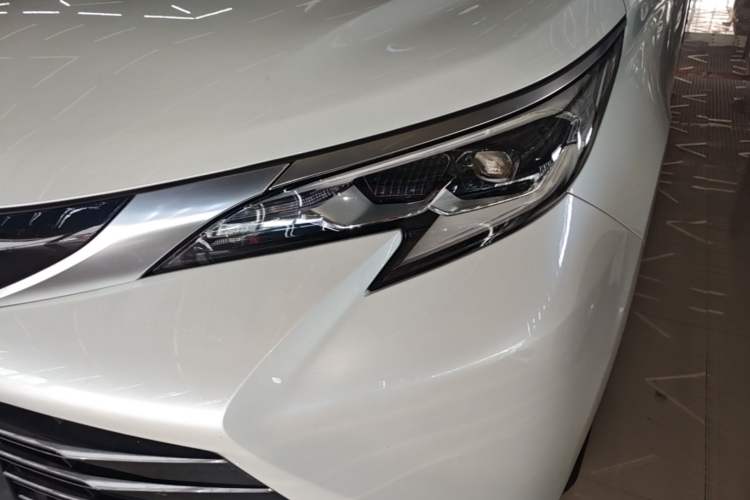 Used Toyota SIENNA 2021 2.5L Hybrid Ultimate Edition Left Front Headlight