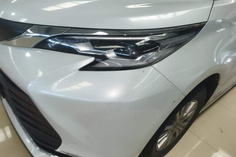 Used Toyota SIENNA 2021 2.5L Hybrid Comfort Edition Left Front Headlight