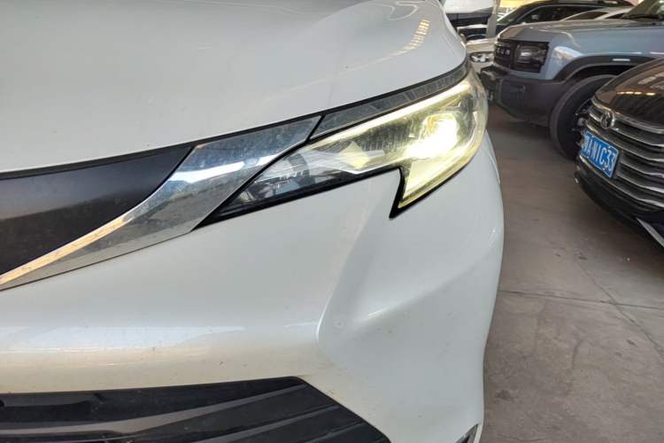 Used Toyota SIENNA 2021 2.5L Hybrid Comfort Edition Left Front Headlight