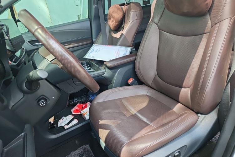 Used Toyota SIENNA 2021 2.5L Hybrid Platinum Edition Left Front Seat