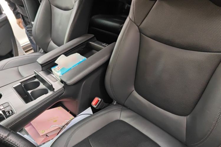 Used Toyota SIENNA 2021 2.5L Hybrid Premium Edition Left Front Seat