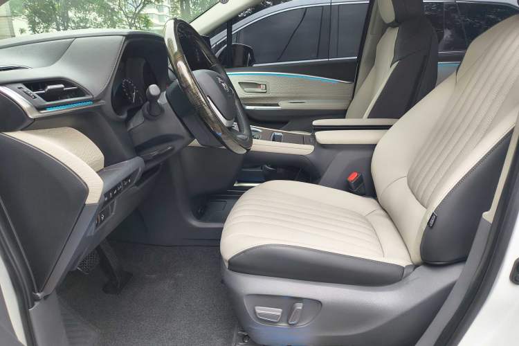 Used Toyota SIENNA 2021 2.5L Hybrid Comfort Edition Left Front Seat