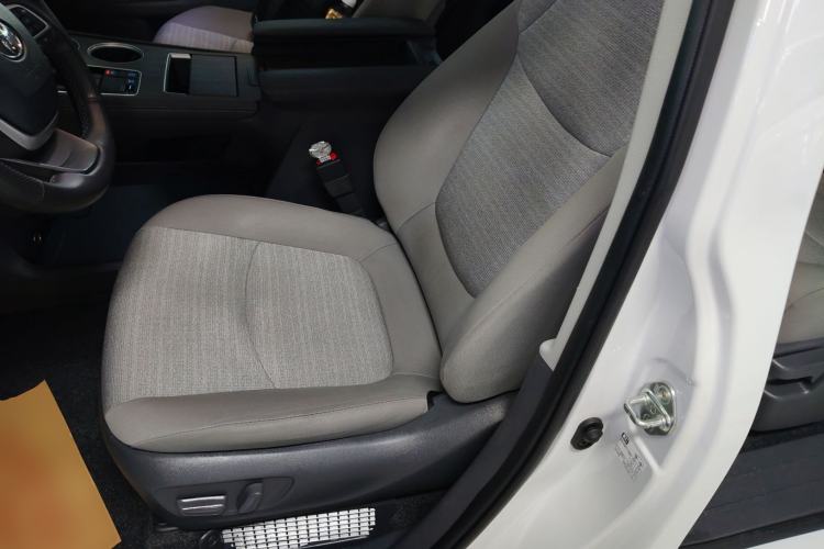 Used Toyota SIENNA 2021 2.5L Hybrid Comfort Edition Left Front Seat