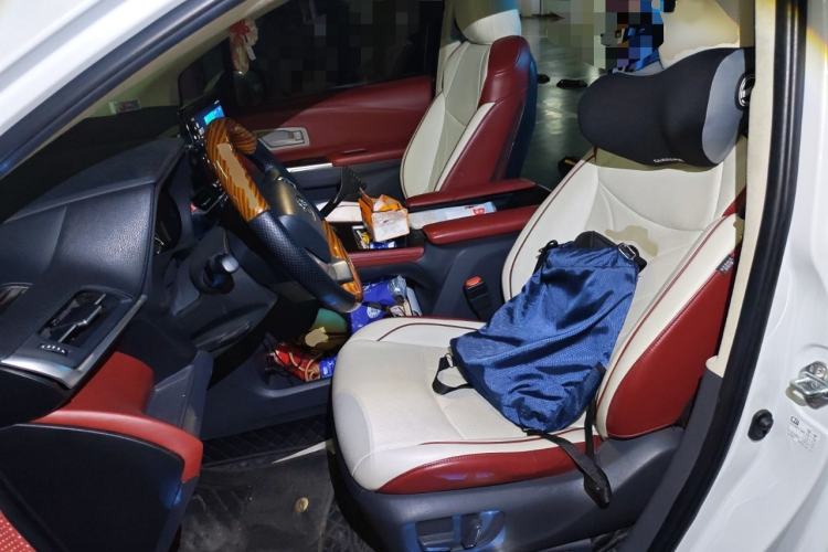 Used Toyota SIENNA 2021 2.5L Hybrid Comfort Edition Left Front Seat