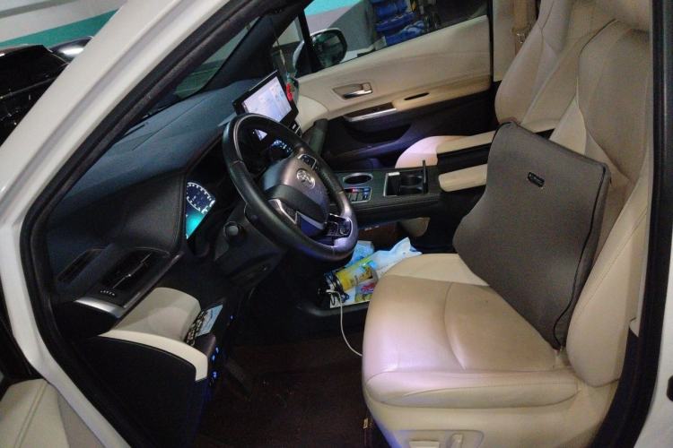 Used Toyota SIENNA 2021 2.5L Hybrid Ultimate Edition Left Front Seat