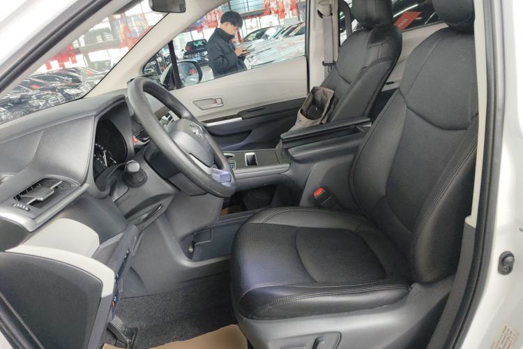 Used Toyota SIENNA 2021 2.5L Hybrid Comfort Edition Left Front Seat