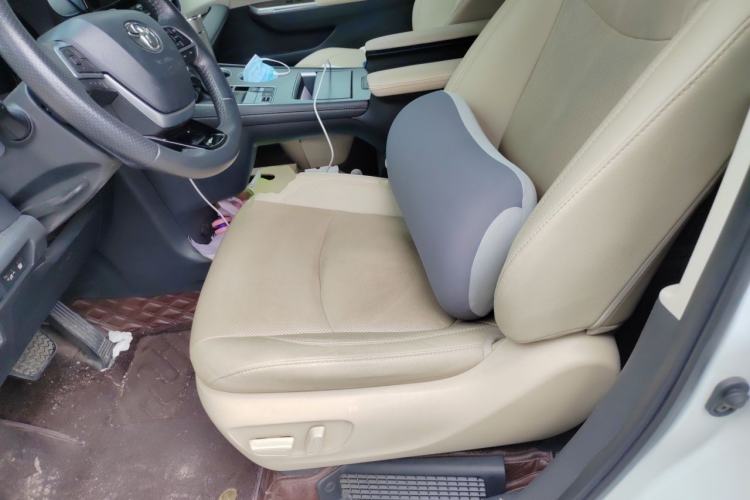 Used Toyota SIENNA 2021 2.5L Hybrid Luxury Edition Left Front Seat