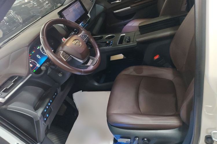 Used Toyota SIENNA 2021 2.5L Hybrid Platinum Edition Left Front Seat