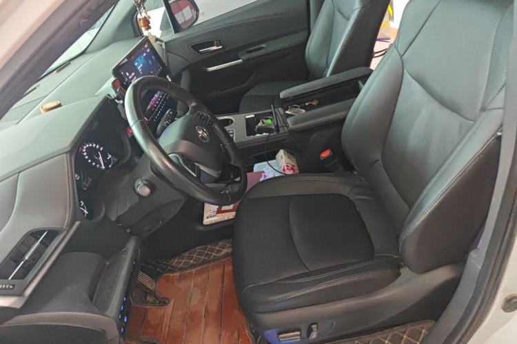 Used Toyota SIENNA 2021 2.5L Hybrid Premium Edition Left Front Seat