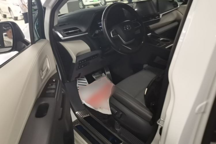 Used Toyota SIENNA 2021 2.5L Hybrid Comfort Edition Left Front Seat