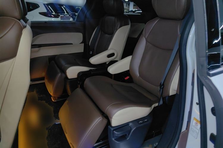 Used Toyota SIENNA 2021 2.5L Hybrid Premium Edition Left Rear Seat