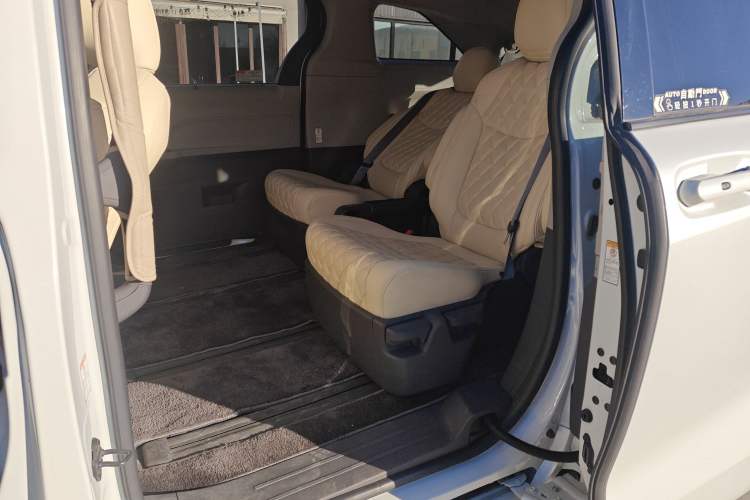 Used Toyota SIENNA 2021 2.5L Hybrid Comfort Edition Left Rear Seat