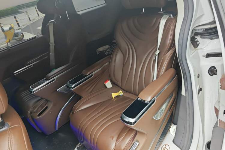 Used Toyota SIENNA 2021 2.5L Hybrid Comfort Edition Left Rear Seat