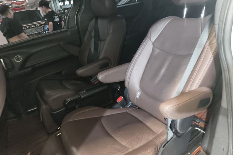 Used Toyota SIENNA 2021 2.5L Hybrid Ultimate Edition Left Rear Seat