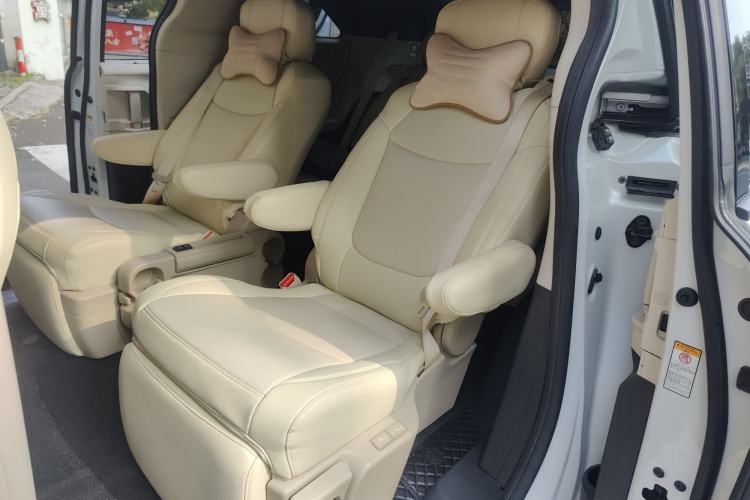 Used Toyota SIENNA 2021 2.5L Hybrid Premium Edition Left Rear Seat