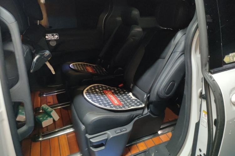 Used Toyota SIENNA 2021 2.5L Hybrid Ultimate Edition Left Rear Seat