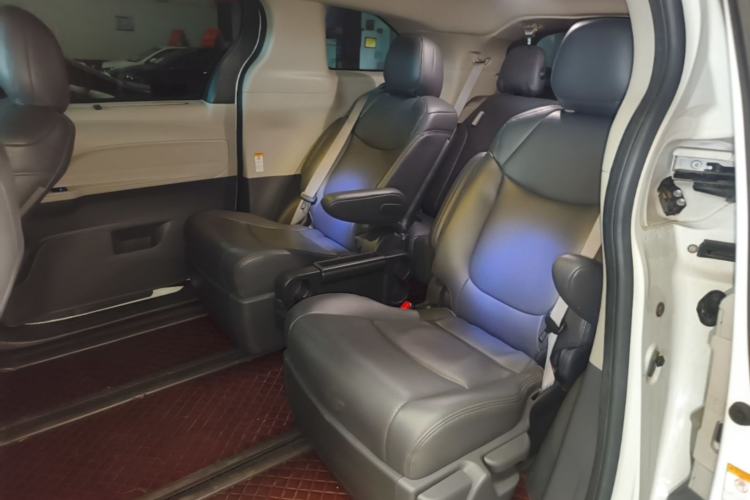 Used Toyota SIENNA 2021 2.5L Hybrid Comfort Edition Left Rear Seat