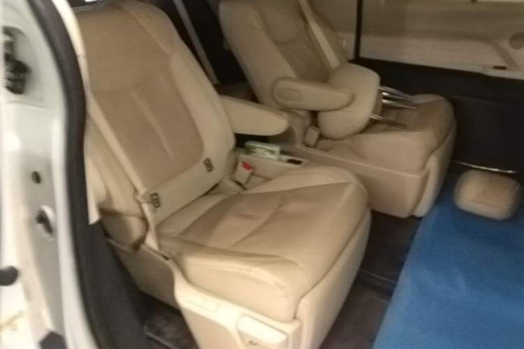 Used Toyota SIENNA 2021 2.5L Hybrid Ultimate Edition Left Rear Seat