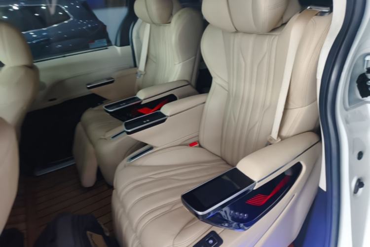 Used Toyota SIENNA 2021 2.5L Hybrid Luxury Edition Left Rear Seat