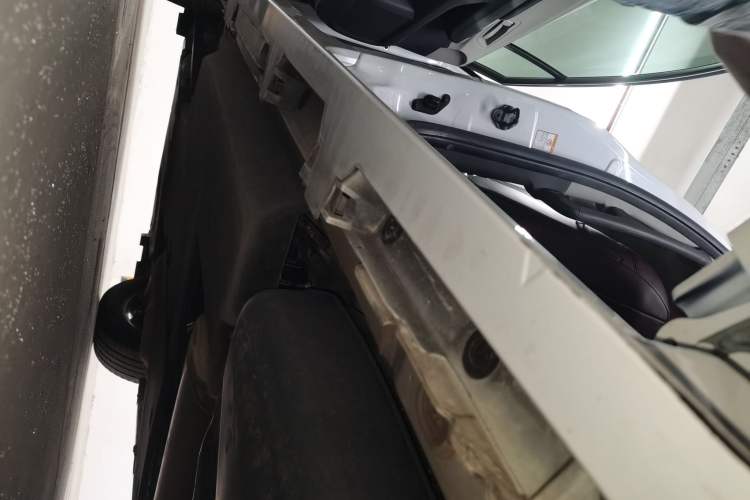 Used Toyota SIENNA 2021 2.5L Hybrid Comfort Edition Left Side Sill
