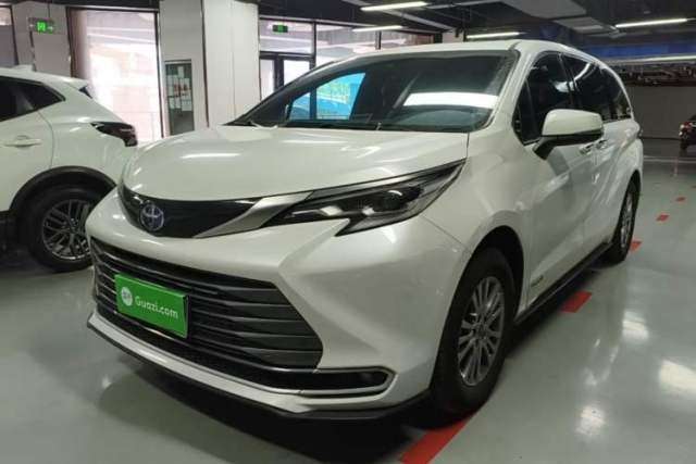 Used Toyota SIENNA 2021 2.5L Hybrid Premium Edition