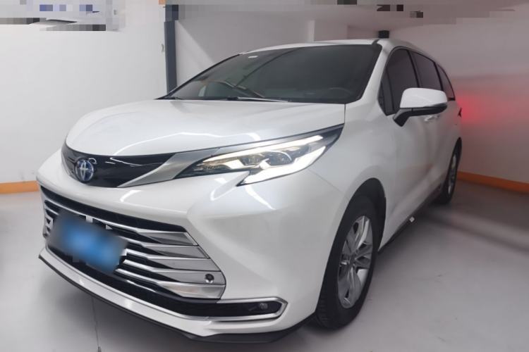 Used Toyota SIENNA 2021 2.5L Hybrid Platinum Edition Guazi used car, China used car export, Used car for sale, Used  cars, Cheapest cars for sale