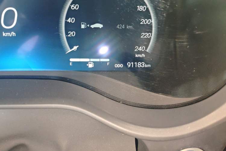 Used Toyota SIENNA 2021 2.5L Hybrid Ultimate Edition Odometer Close Up