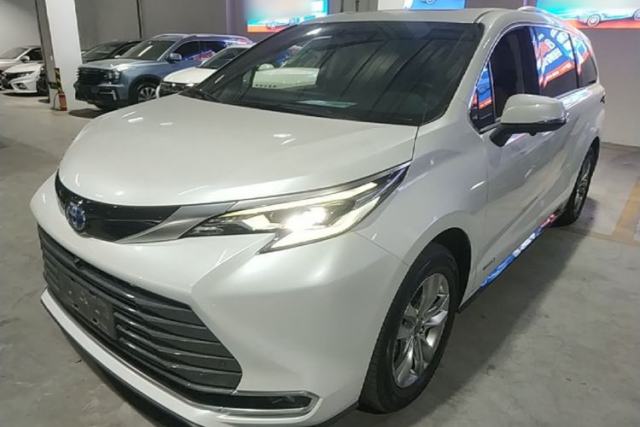 Used Toyota SIENNA 2021 2.5L Hybrid Ultimate Edition