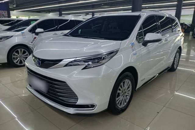 Used Toyota SIENNA 2021 2.5L Hybrid Premium Edition