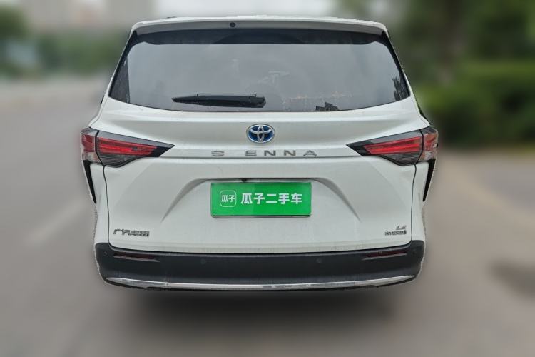 Used Toyota SIENNA 2021 2.5L Hybrid Comfort Edition Rear