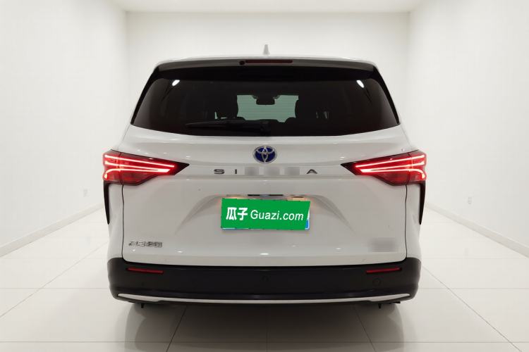 Used Toyota SIENNA 2021 2.5L Hybrid Premium Edition Rear