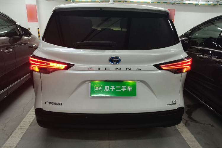 Used Toyota SIENNA 2021 2.5L Hybrid Comfort Edition Rear