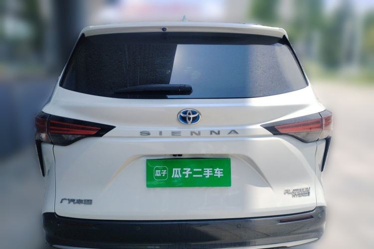 Used Toyota SIENNA 2021 2.5L Hybrid Platinum Edition Rear