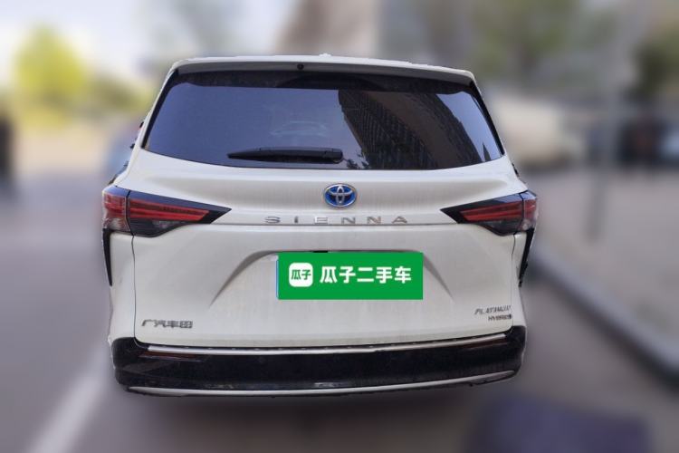 Used Toyota SIENNA 2021 2.5L Hybrid Platinum Edition Rear