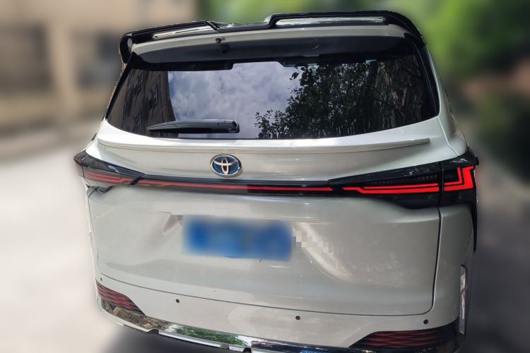 Used Toyota SIENNA 2021 2.5L Hybrid Premium Edition Rear