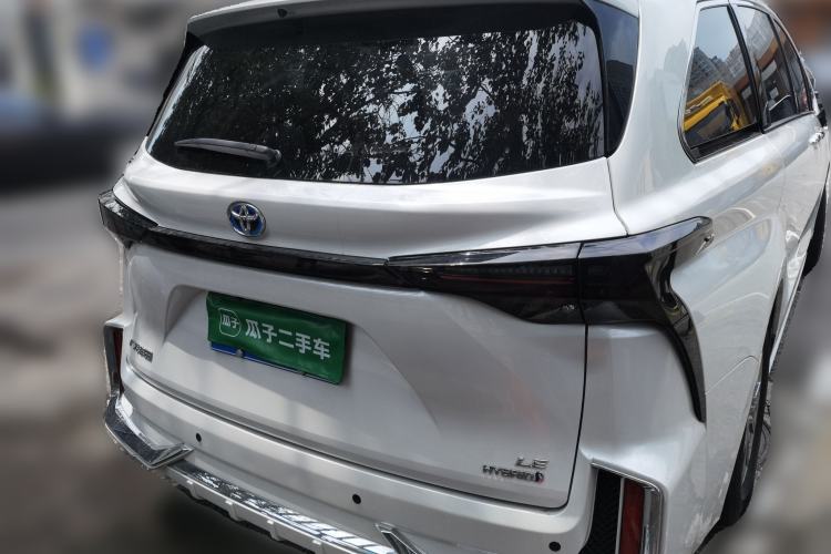 Used Toyota SIENNA 2021 2.5L Hybrid Comfort Edition Rear