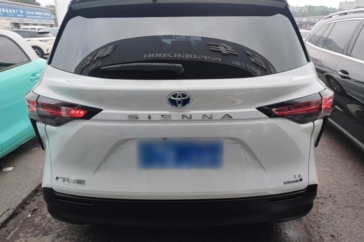 Used Toyota SIENNA 2021 2.5L Hybrid Comfort Edition Rear