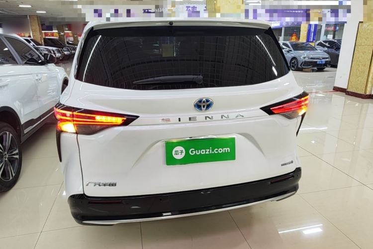 Used Toyota SIENNA 2021 2.5L Hybrid Ultimate Edition Rear