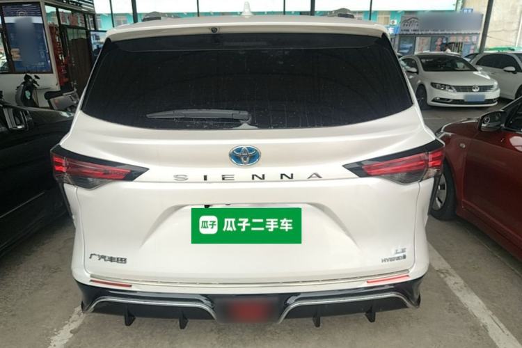 Used Toyota SIENNA 2021 2.5L Hybrid Comfort Edition Rear