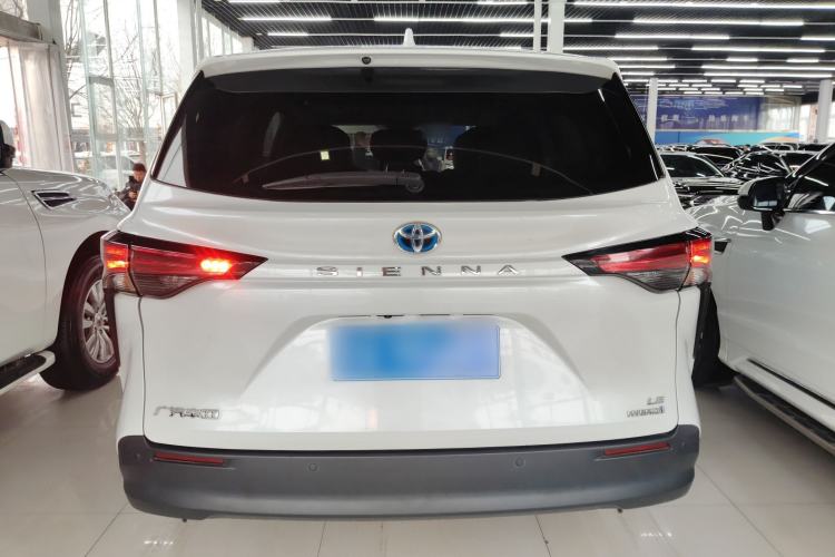 Used Toyota SIENNA 2021 2.5L Hybrid Comfort Edition Rear