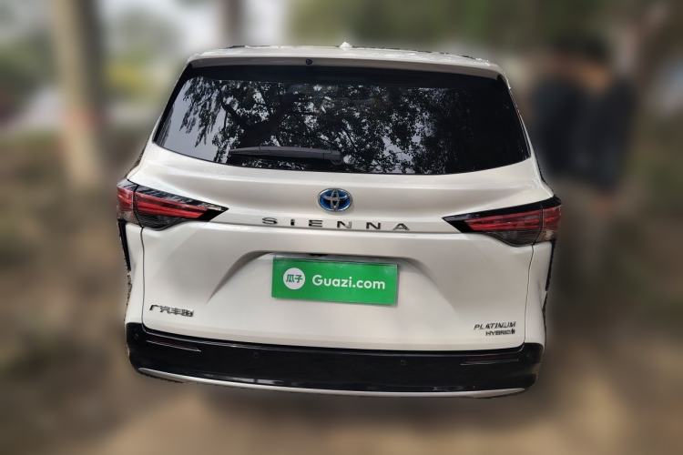 Used Toyota SIENNA 2021 2.5L Hybrid Platinum Edition Rear