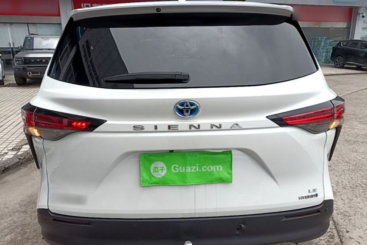 Used Toyota SIENNA 2021 2.5L Hybrid Comfort Edition Rear