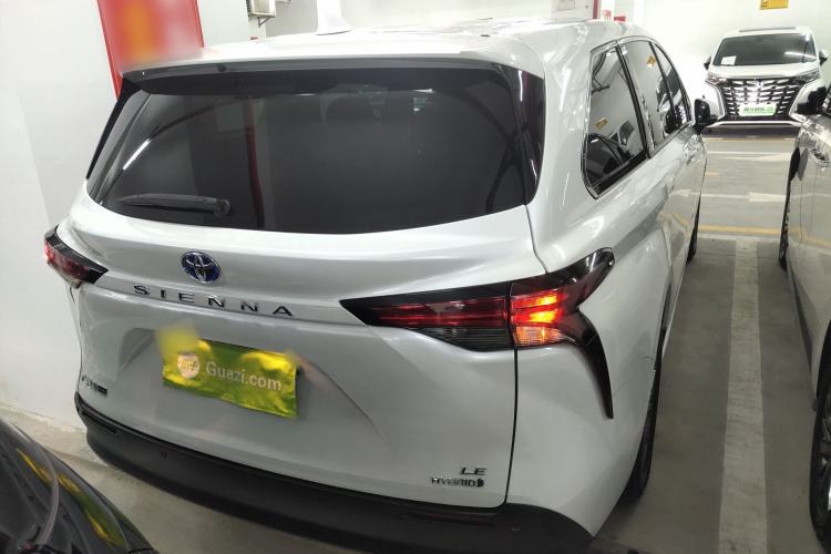 Used Toyota SIENNA 2021 2.5L Hybrid Comfort Edition Rear