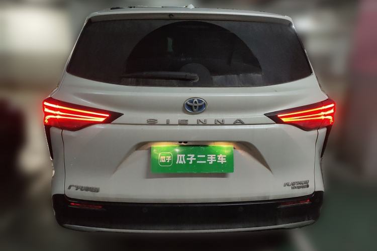 Used Toyota SIENNA 2021 2.5L Hybrid Platinum Edition Rear