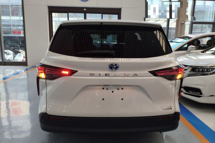 Used Toyota SIENNA 2021 2.5L Hybrid Comfort Edition Rear