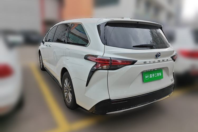 Used Toyota SIENNA 2021 2.5L Hybrid Premium Edition Rear Left 45 Deg
