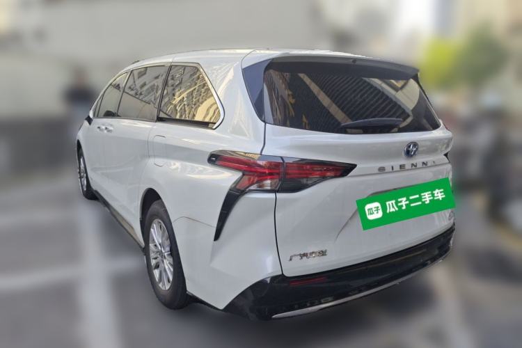 Used Toyota SIENNA 2021 2.5L Hybrid Premium Edition Rear Left 45 Deg