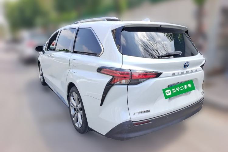 Used Toyota SIENNA 2021 2.5L Hybrid Premium Edition Rear Left 45 Deg