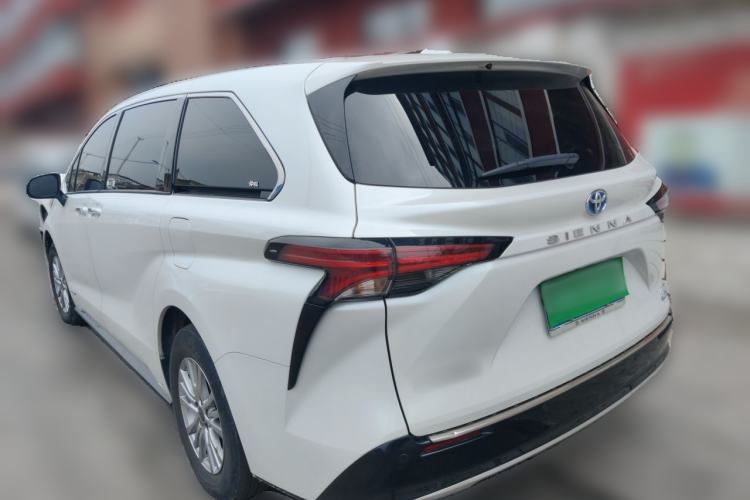 Used Toyota SIENNA 2021 2.5L Hybrid Premium Edition Rear Left 45 Deg