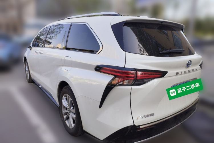 Used Toyota SIENNA 2021 2.5L Hybrid Platinum Edition Rear Left 45 Deg